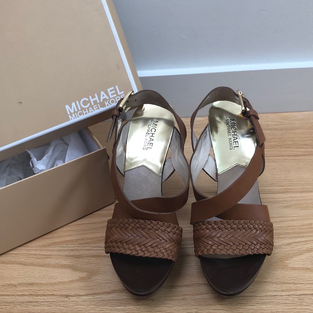 Michael - Michael Kors Juniper Platform Heels!